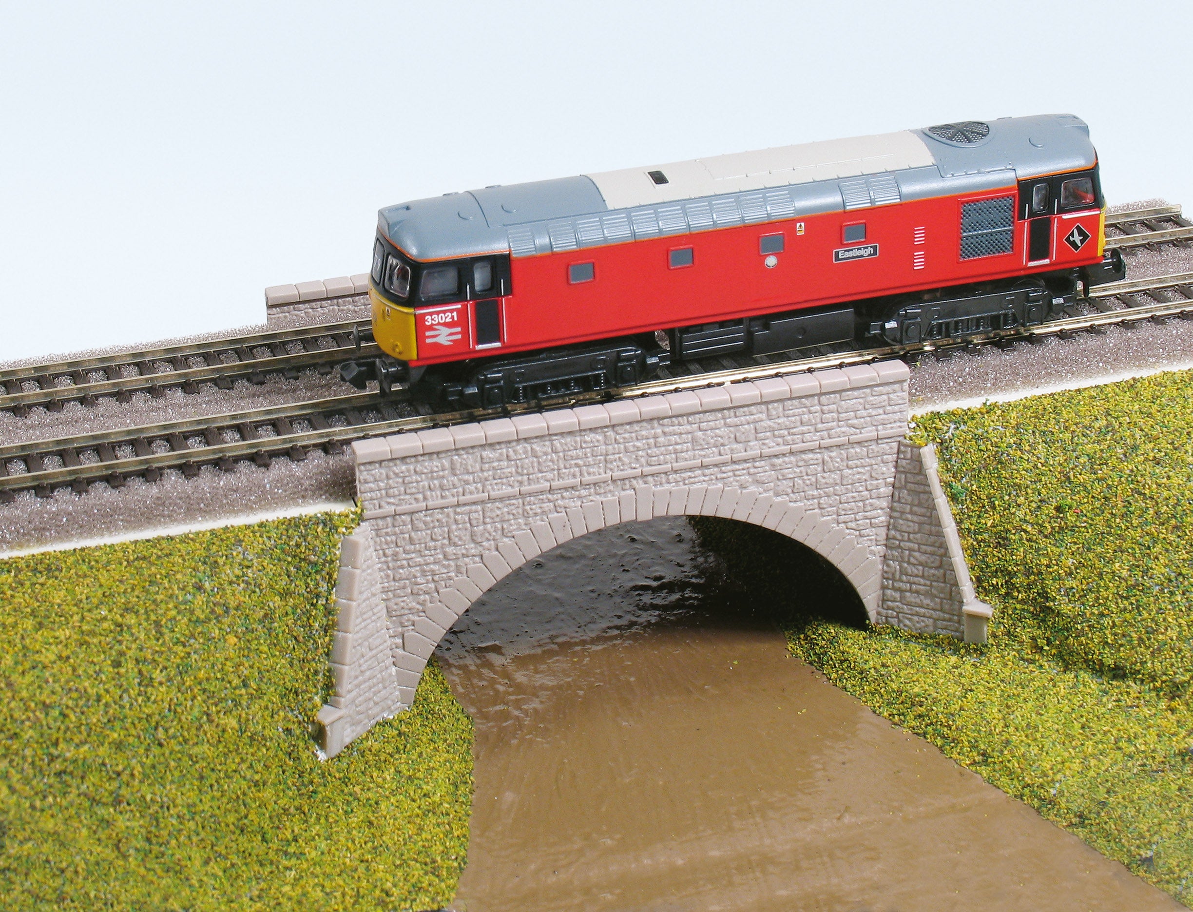 253 - River/Canal Bridge