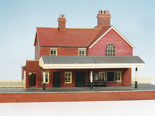 CK16 - Wills Craftsman Brick Country Station