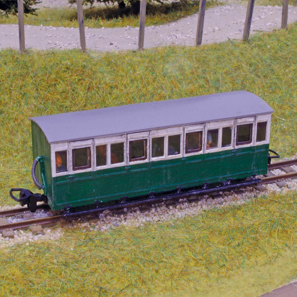 DUNDAS-R/Stock Kit-OO-9-F & B Rly 4 Comp Panelled Composite Coach
