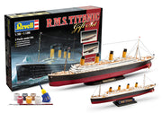 05727 Titanic Gift Set x 2 models 1/700 & 1/1200