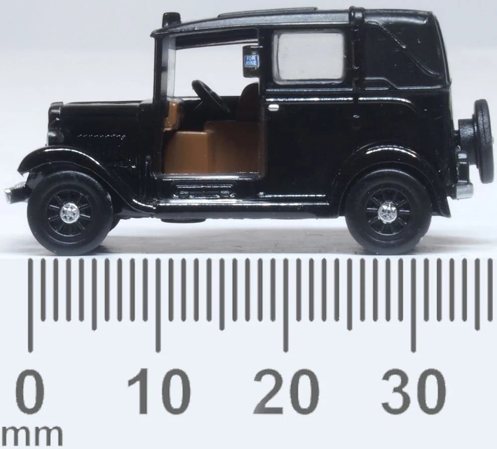 120AT001 - Oxford Diecast - Austin Low Loader Taxi Black - 1:120 Scale