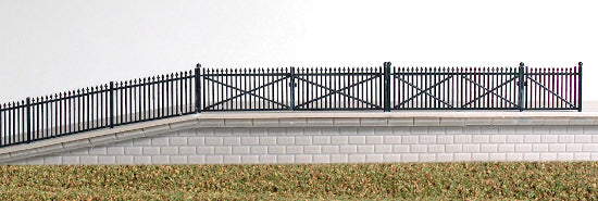 246 - GWR Spear Fencing, Black, Ramp Sections & Gates