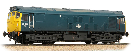 32-340 SPECIAL OFFER Class 25/1 25057 BR Blue (Weathered)