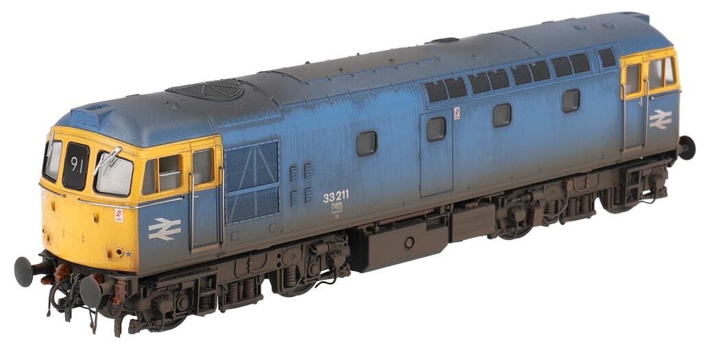 Class 33/2 - 33211 - BR Blue - Weathered