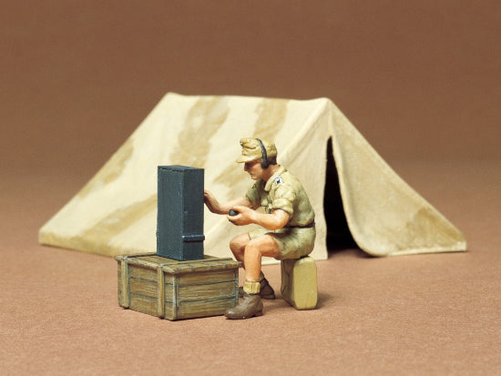 35074 Tent Set With German 1/35