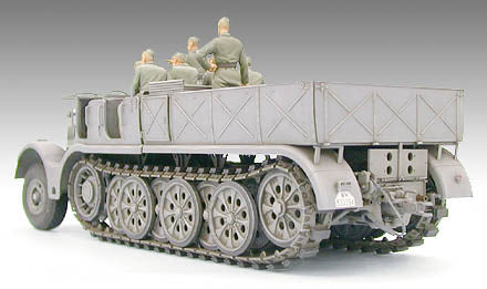 35239 - Tamiya - German 18 Ton Half-Track Famo