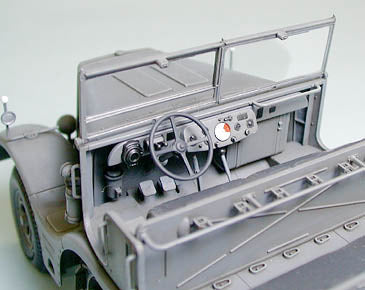 35239 - Tamiya - German 18 Ton Half-Track Famo