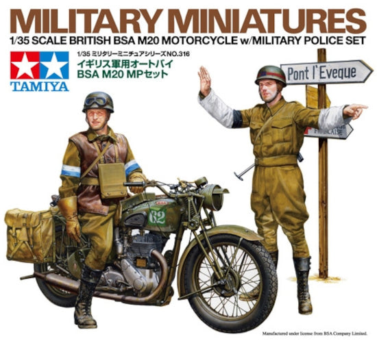 35316 BSA M20 With Military Police 1/35