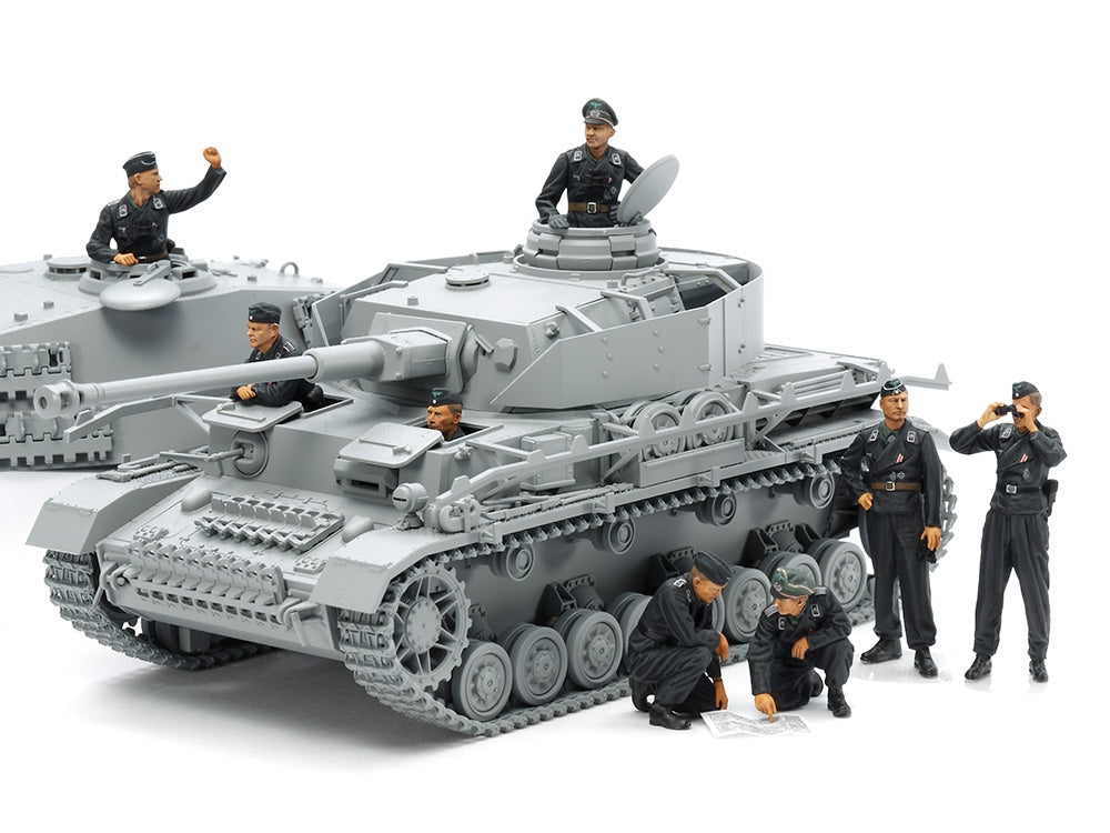 35354 - Tamiya - 1/35 German WEHRMACHT Tank Crew Set