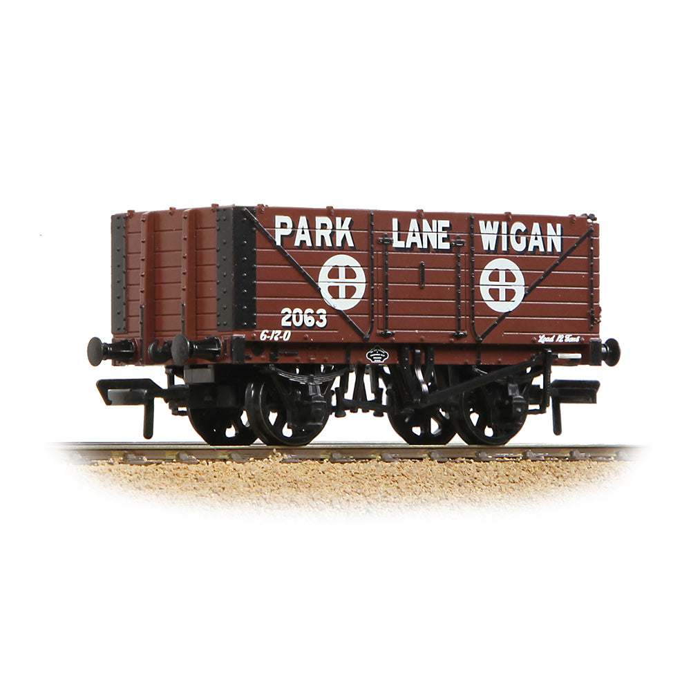 7 Plank Wagon - Park Lane Wigan
