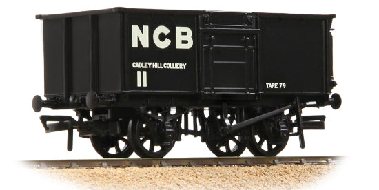 37-229 BR 16T Steel Mineral Wagon Top Flap Doors NCB Black