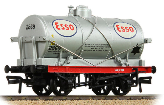 37-684B  14T Tank Wagon Esso Silver