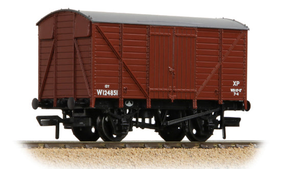 37-732 GWR 12T Ventilated Van BR Bauxite (Late)