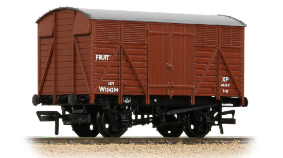 37-754E GWR 12T Fruit Van BR Bauxite (Early)