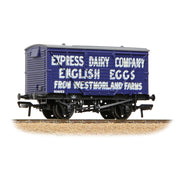 37-807A - Bachmann - OO - LMS 12T Planked Ventilated Van 'Express Dairy Company' Blue