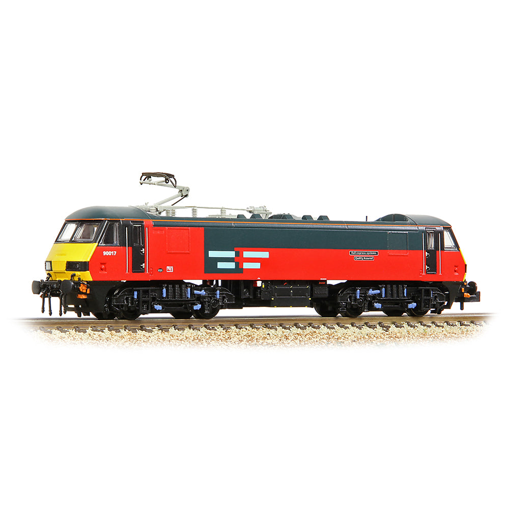 Class 90/0 No. 90017 Rail Express Systems