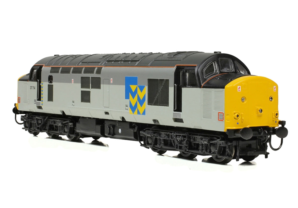 372-111 - Graham Farish - N - Class 37/7 37714 BR Railfreight Metals Sector