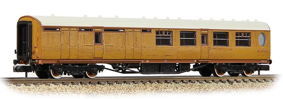 LNER Thompson Brake Third Corridor LNER Teak Effect