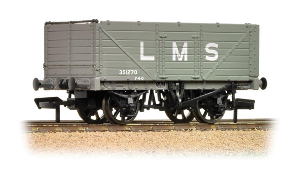 7 Plank End Door Wagon