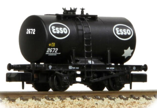 378-005 SPECIAL OFFER 20T Anchor-Mounted Tank Wagon 'Esso' Black