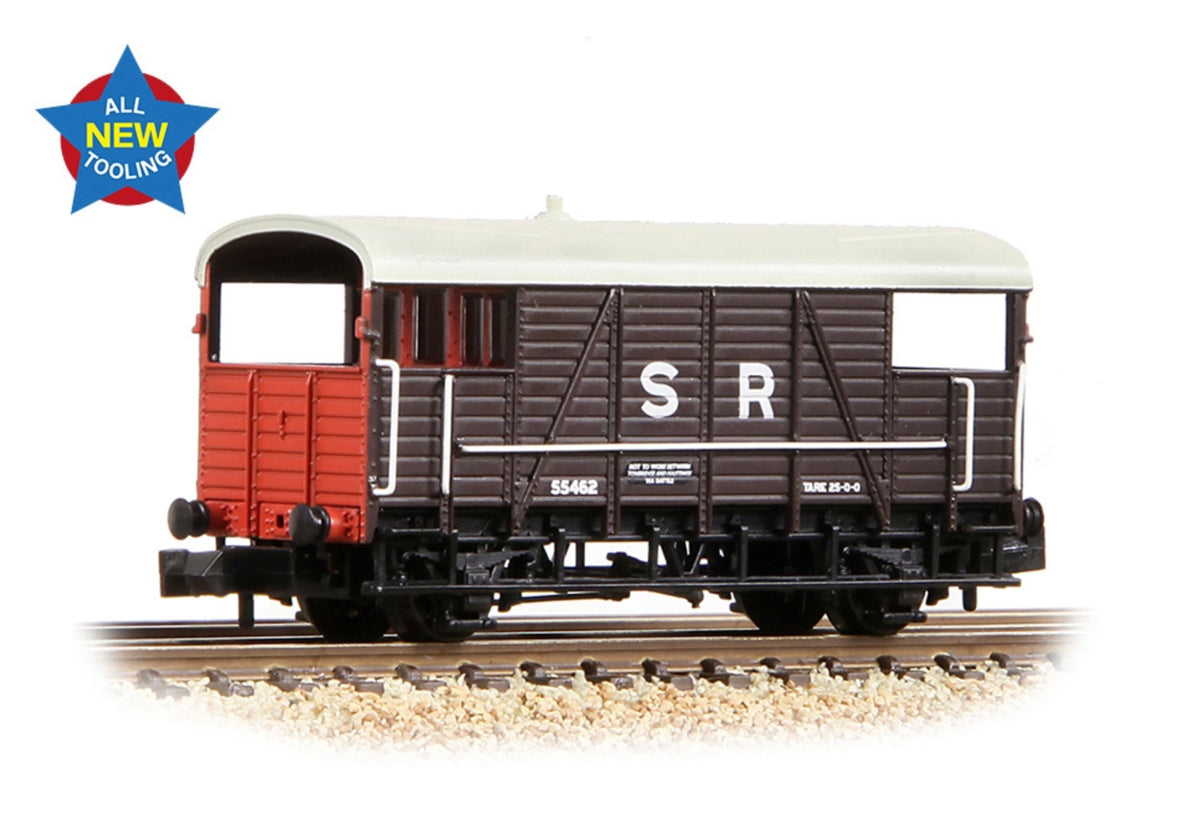 378-026  - Graham Farish - N - SE&CR 25T 'Dance Hall' Brake Van