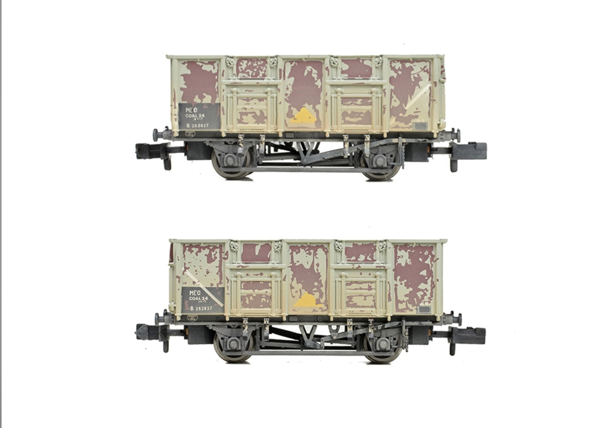 378-052 - Bachmann - OO - BR 24.5T Mineral Wagon BR Grey (TOPS) WEATHERED