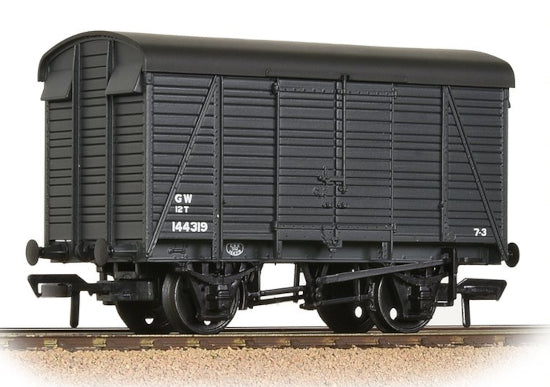 38-083A SR 12T 2+2 Planked Ventiilated Van GWR Grey