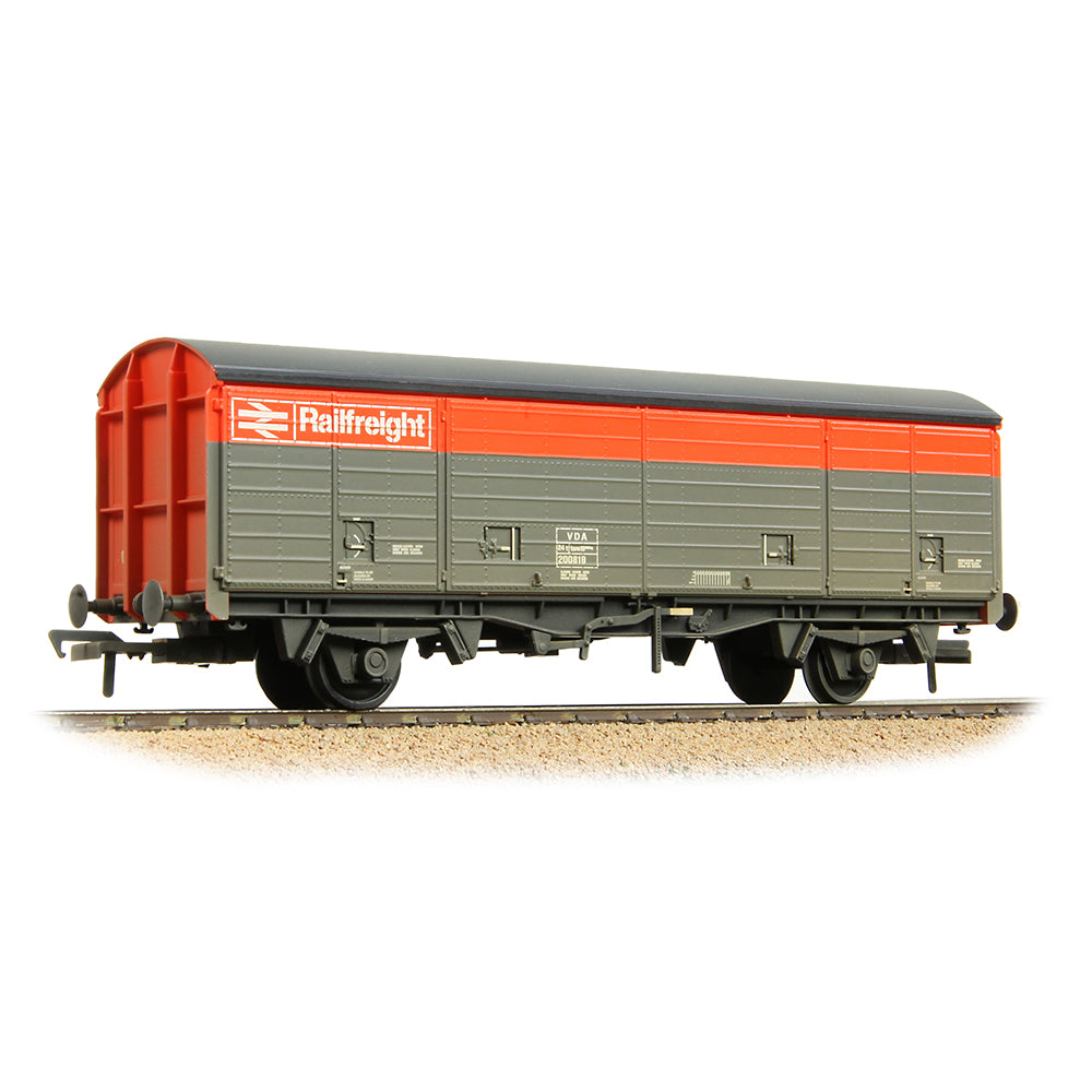 BR VDA Van  - Railfreight Red/Grey (Weathered)
