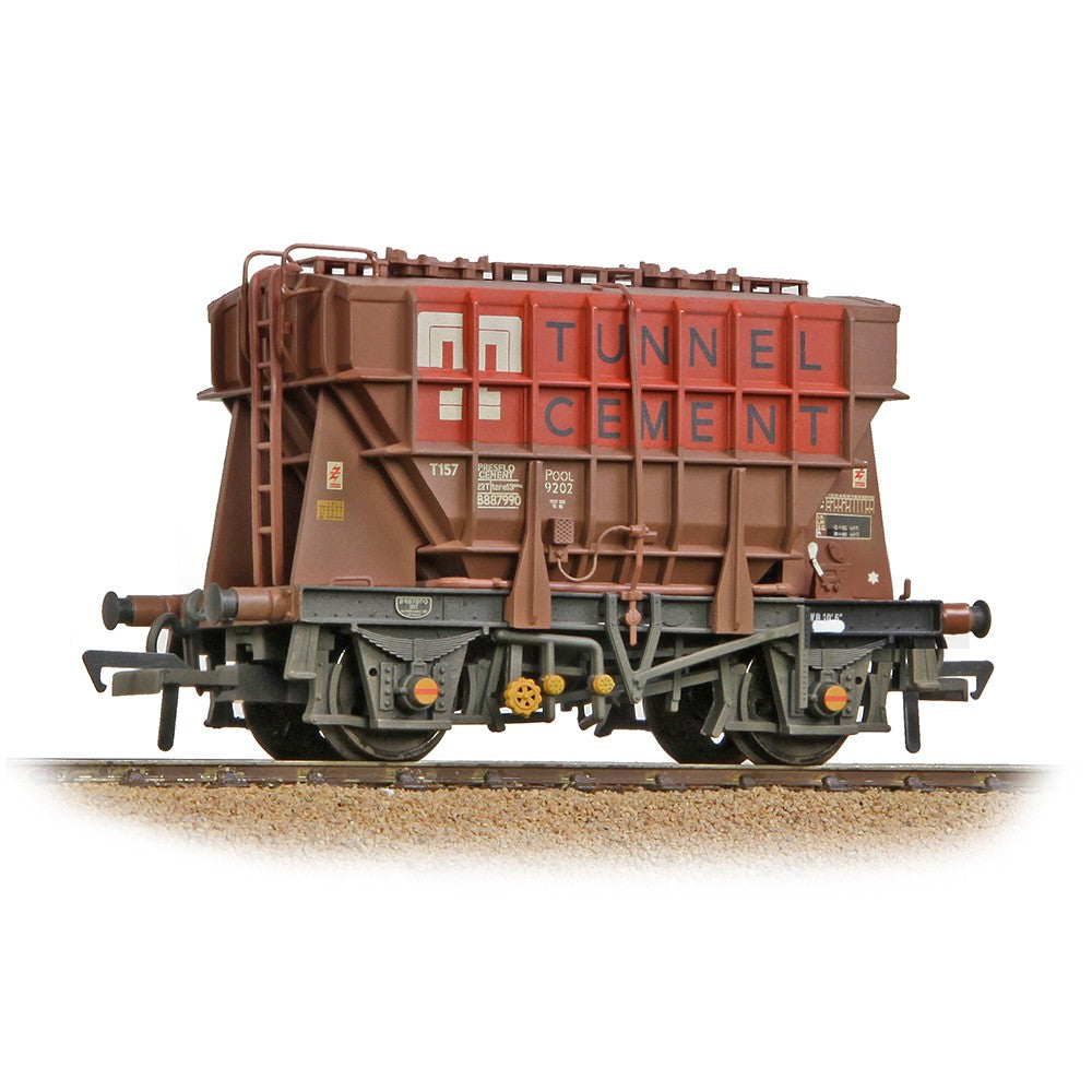 BR 22T CPV Presflo Bulk Powder Wagon BR Bauxite 'Tunnel Cement' WEATHERED