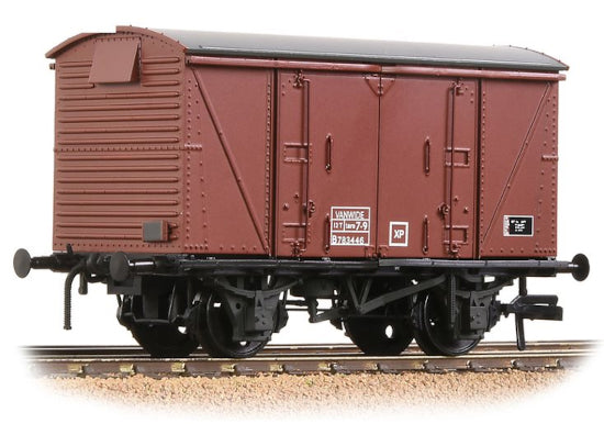 38-871 BR 12T Vanwide Ventilated Van BR Bauxite (Late)