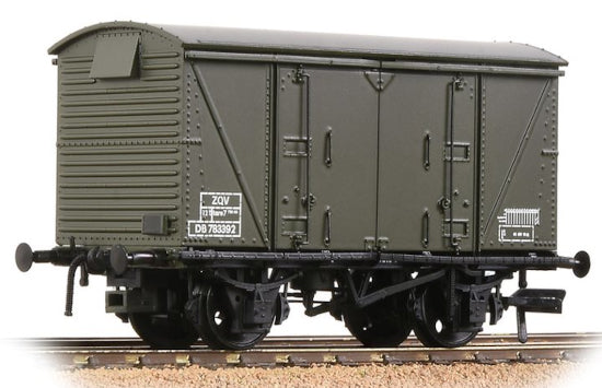 38-875 BR 12T 'Vanwide' Ventilated Van BR Departmental Olive Green