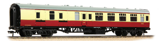 39-077G BR Mk1 BSK Brake Second Corridor BR Crimson & Cream