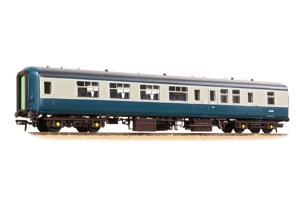 39-380B - Bachmann - BR Mk2A BSO Brake Second Open BR Blue & Grey