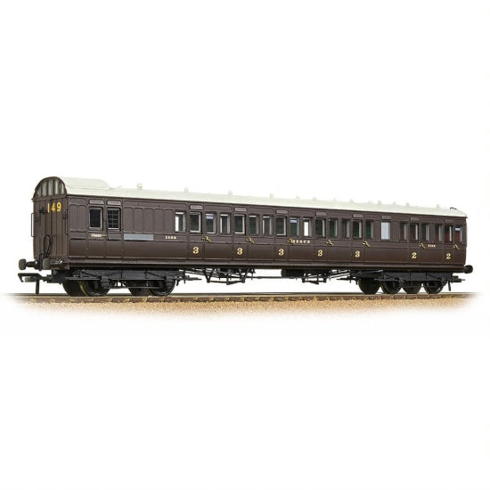 39-604 SPECIAL OFFER 60' SECR Birdcage Brake Composite Lavatory in SECR Wellington Brown