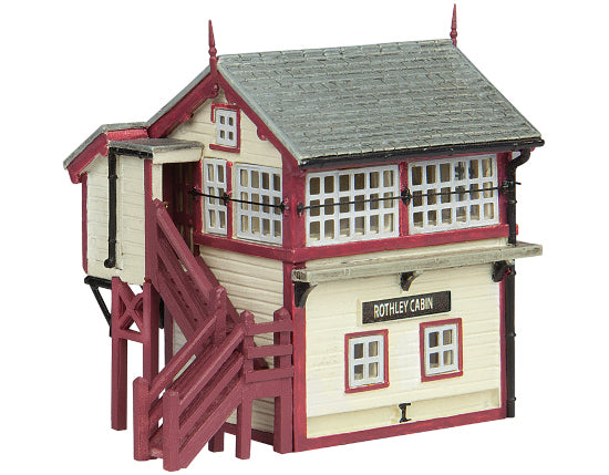 42-0168M GCR Wooden Signal Box Maroon and Cream SPECIAL OFFER