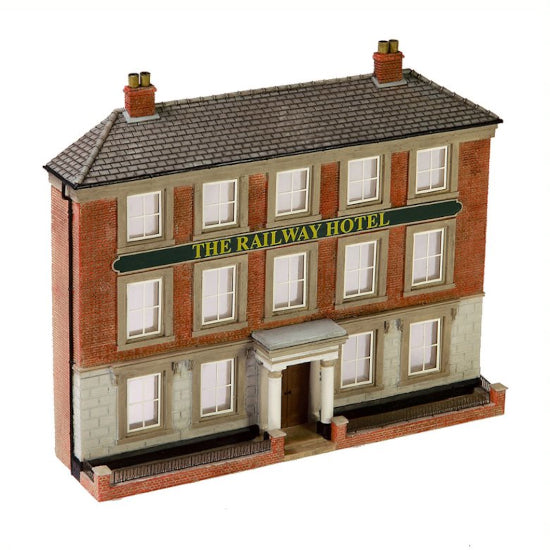 Bachmann 44-214  Low Relief Railway Hotel
