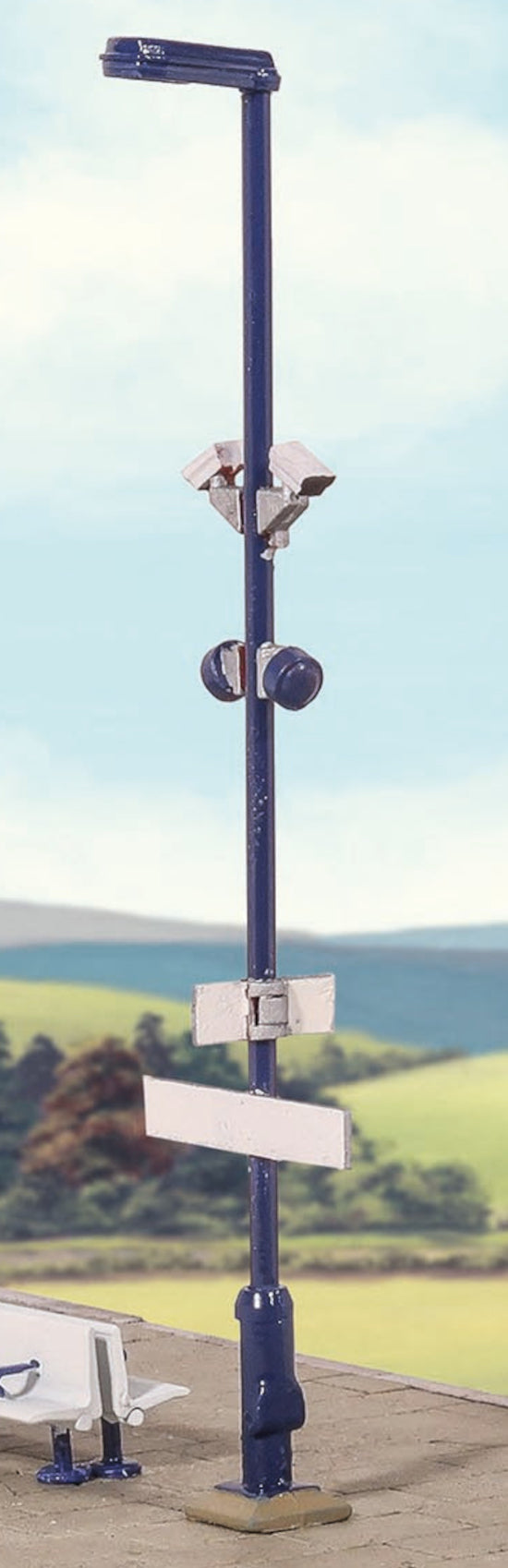 457 - Modern Platform Lamps