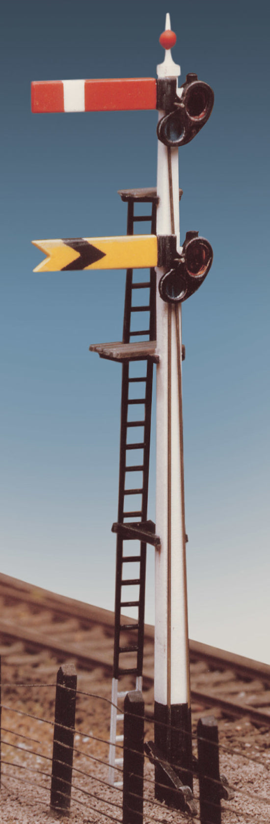 462 - GWR Square Post Signal (Home & Distant) - Quick Assembly Signal