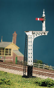 486 - Ratio - OO/HO - LNER Latticed Post Signals (Upper Quadrant) - Advanced Construction Signals