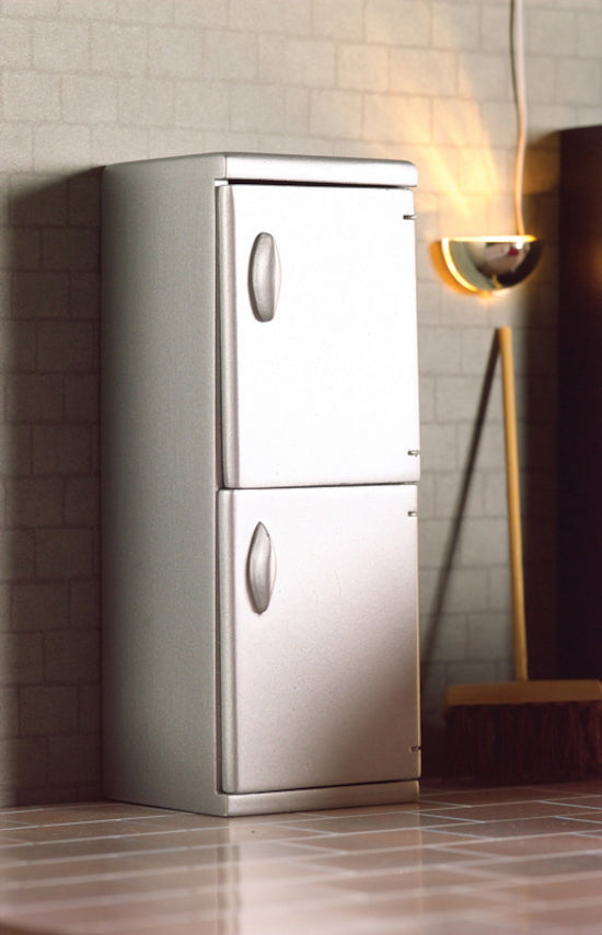 5173 'Silver' Coloured Fridge Freezer  1:12th Scale