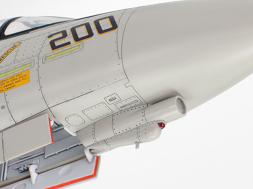 61122 - Tamiya - 1/48 Grumman F-14A Tomcat (Late Model) Carrier Launch Set