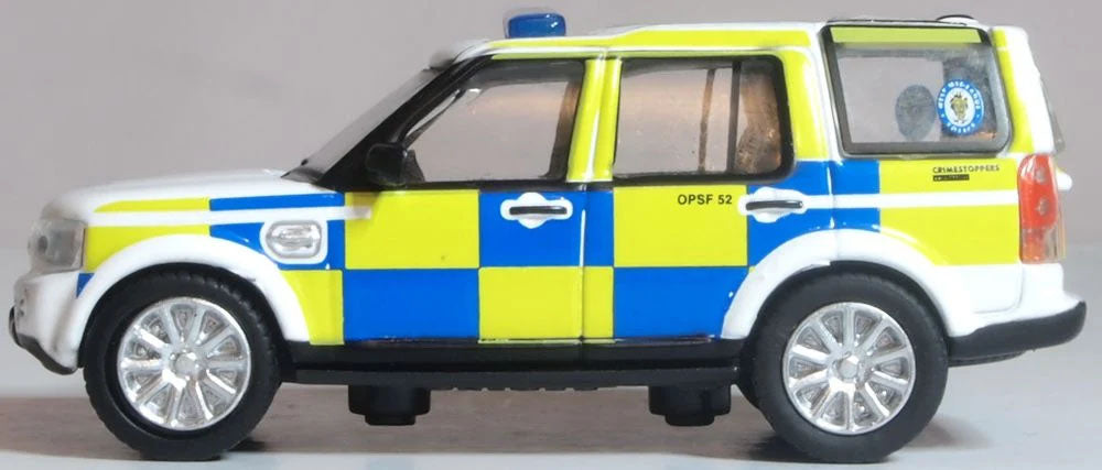 76DIS006 - Oxford Diecast - West Midlands Police Land Rover Discovery 4