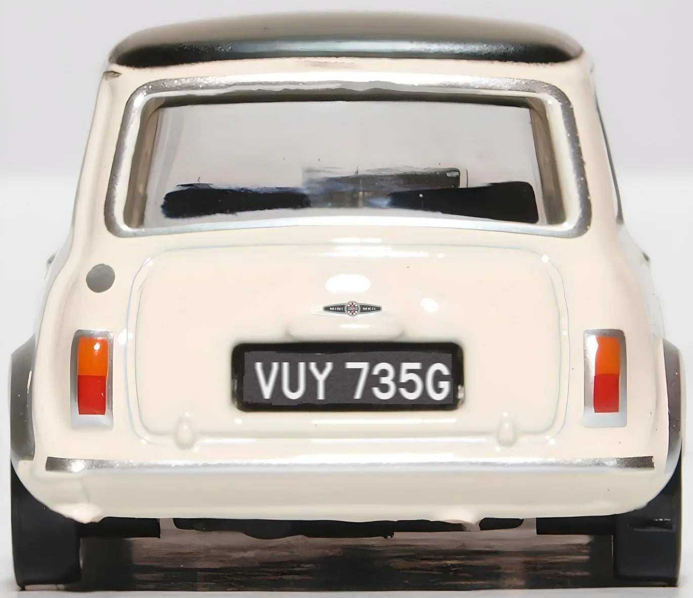 76MCS004 - Oxford Diecast - Mini Cooper S MkII Snowberry White/Black
