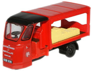76WE009 Milk Float Scottish Dairy Farmers