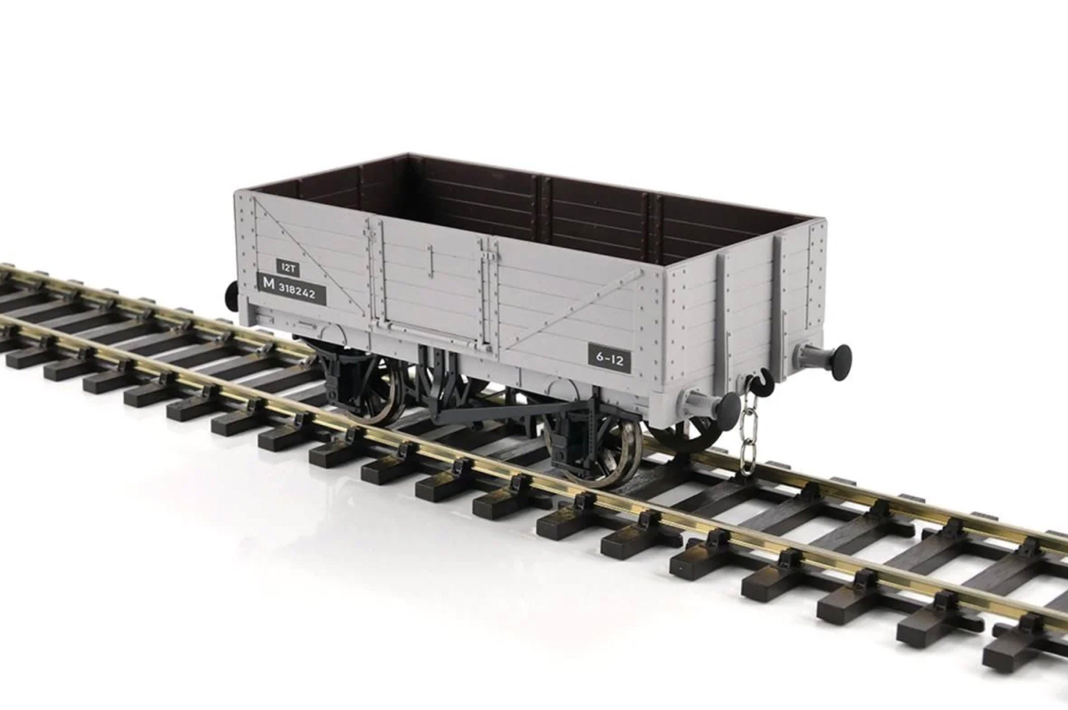 5 Plank Open Wagon - BR Grey - No. M318242