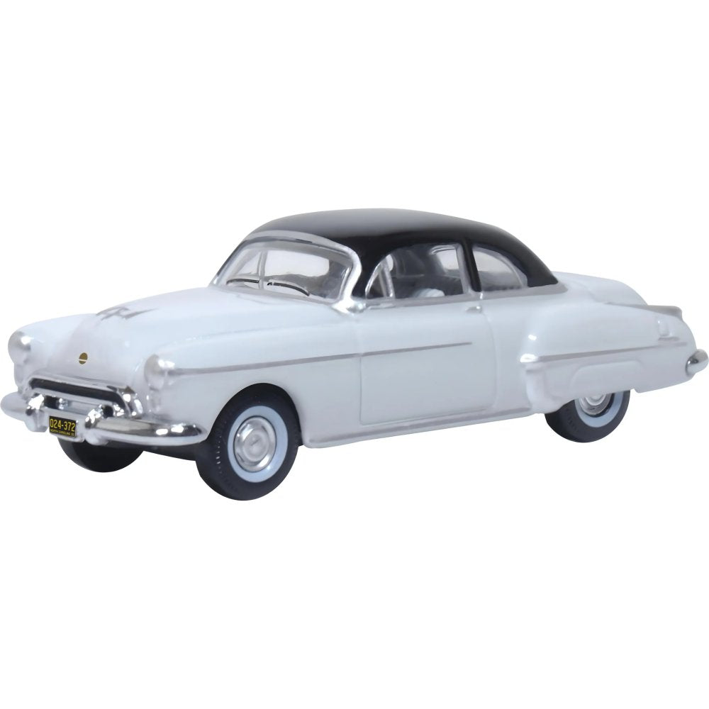 87OR50005 -  Oxford Diecast - Oldsmobile Rocket Grey/Black