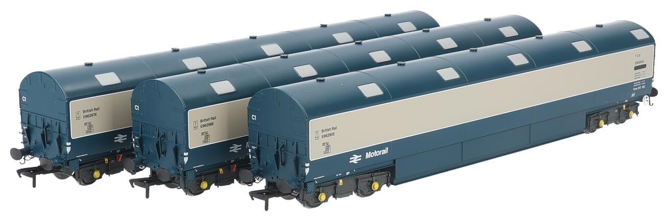 BR Motorail Pack BR Blue & Grey NVV No. E96288/289/293E Weathered