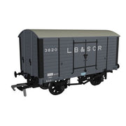 979002 - Rapido - OO - LB&SCR Dia.8 Van - LB&SCR No.3820