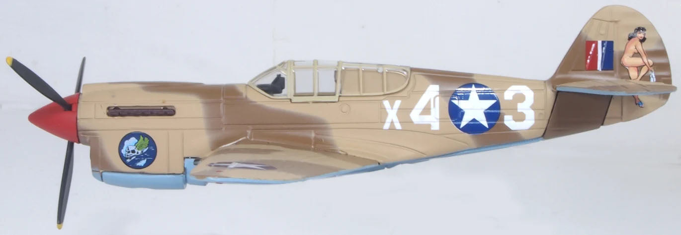 AC127 - Oxford Diecast - 1943 Curtiss P40-F Warhawk X43 - Miss Memphis - N.Africa