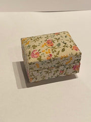 DF1480 Floral Foot stool  1:12th Scale